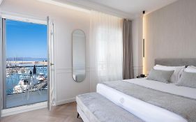 Riviera Suites
